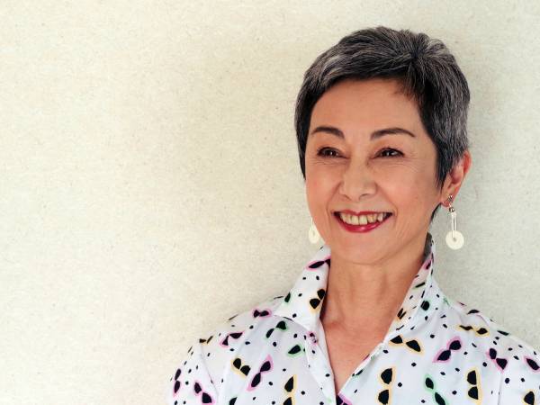 池田まき子さん・グレイヘアで心軽やかに