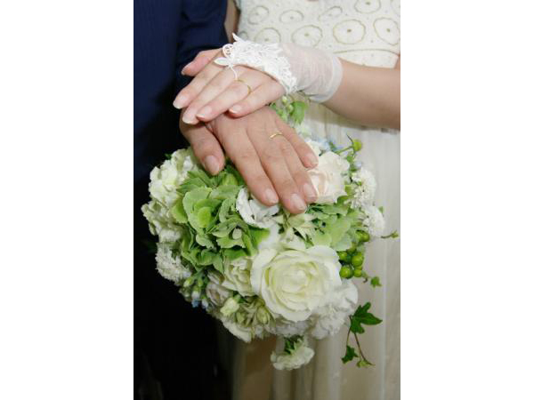 私の仕事は、結婚式の披露宴の司会でした