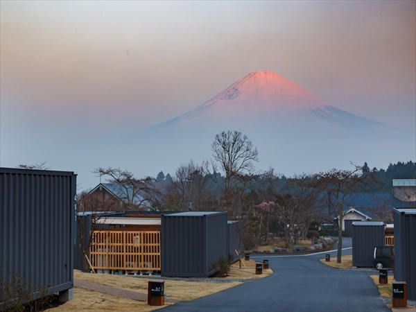 富士山のふもとでグランピングを体験してきた